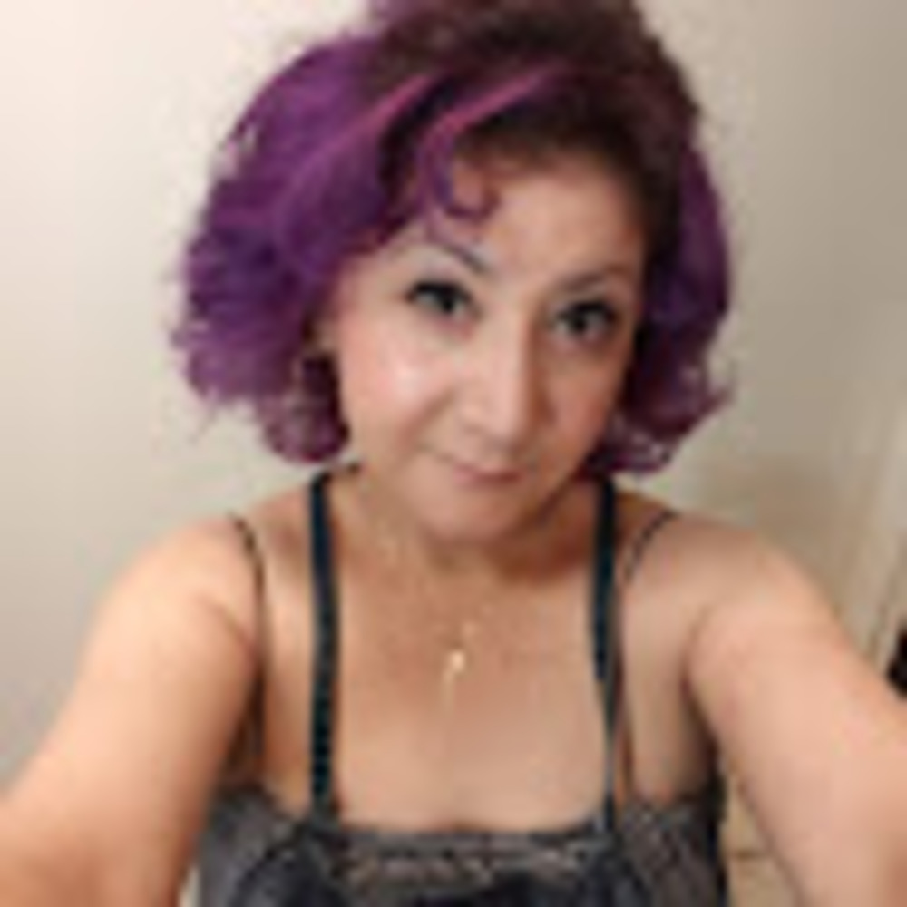 Meet your Posher, Perla